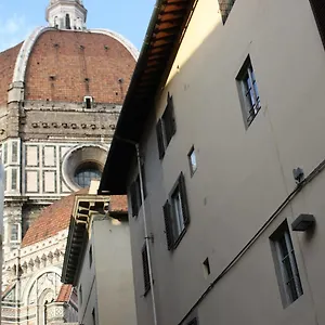 Adelaide House Florenz